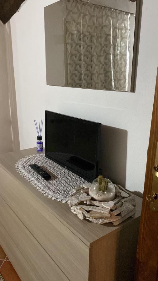 Casa Vacanza Da Lu โฟยาโน เดลเล เคียนา ภายนอก รูปภาพ